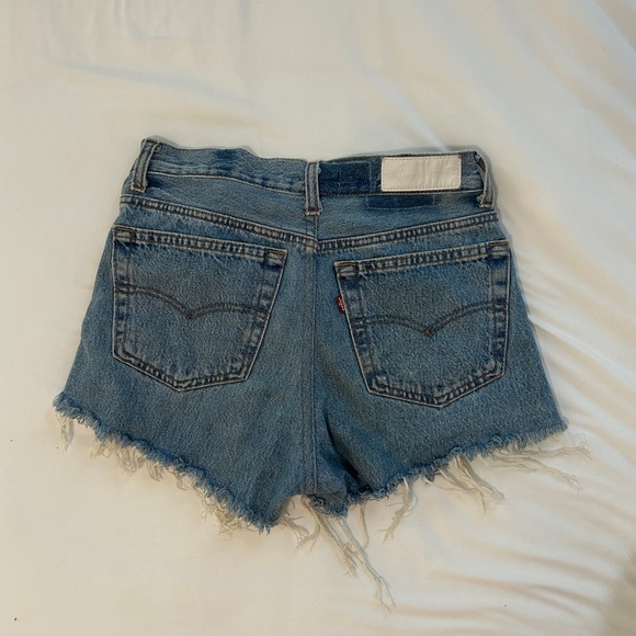 Re/done Levi’s Denim Shorts - Picture 3 of 4